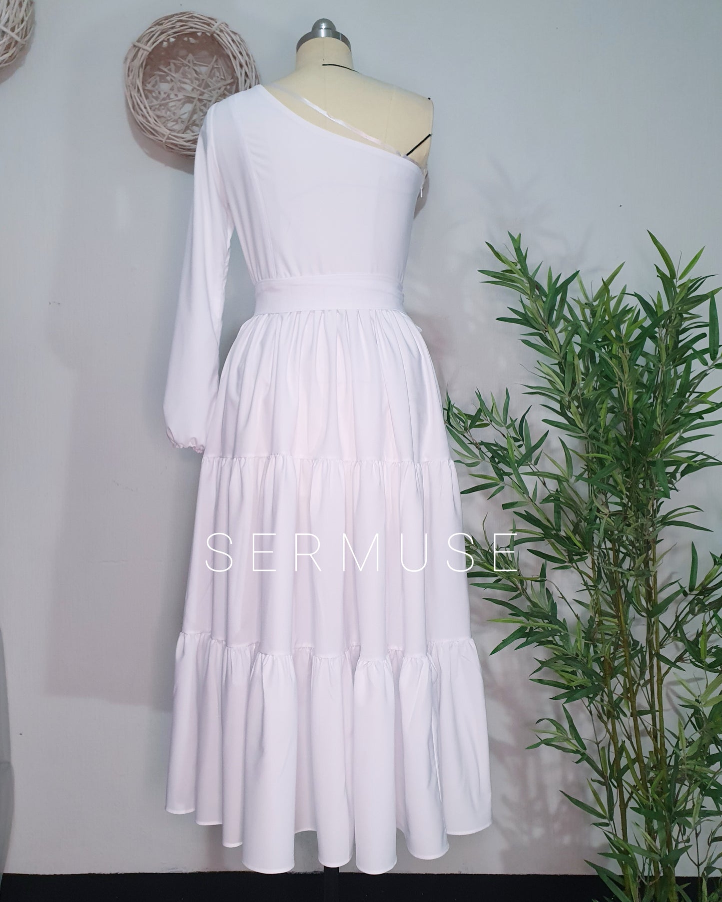 Vestido Midi Paulina. BLANCO