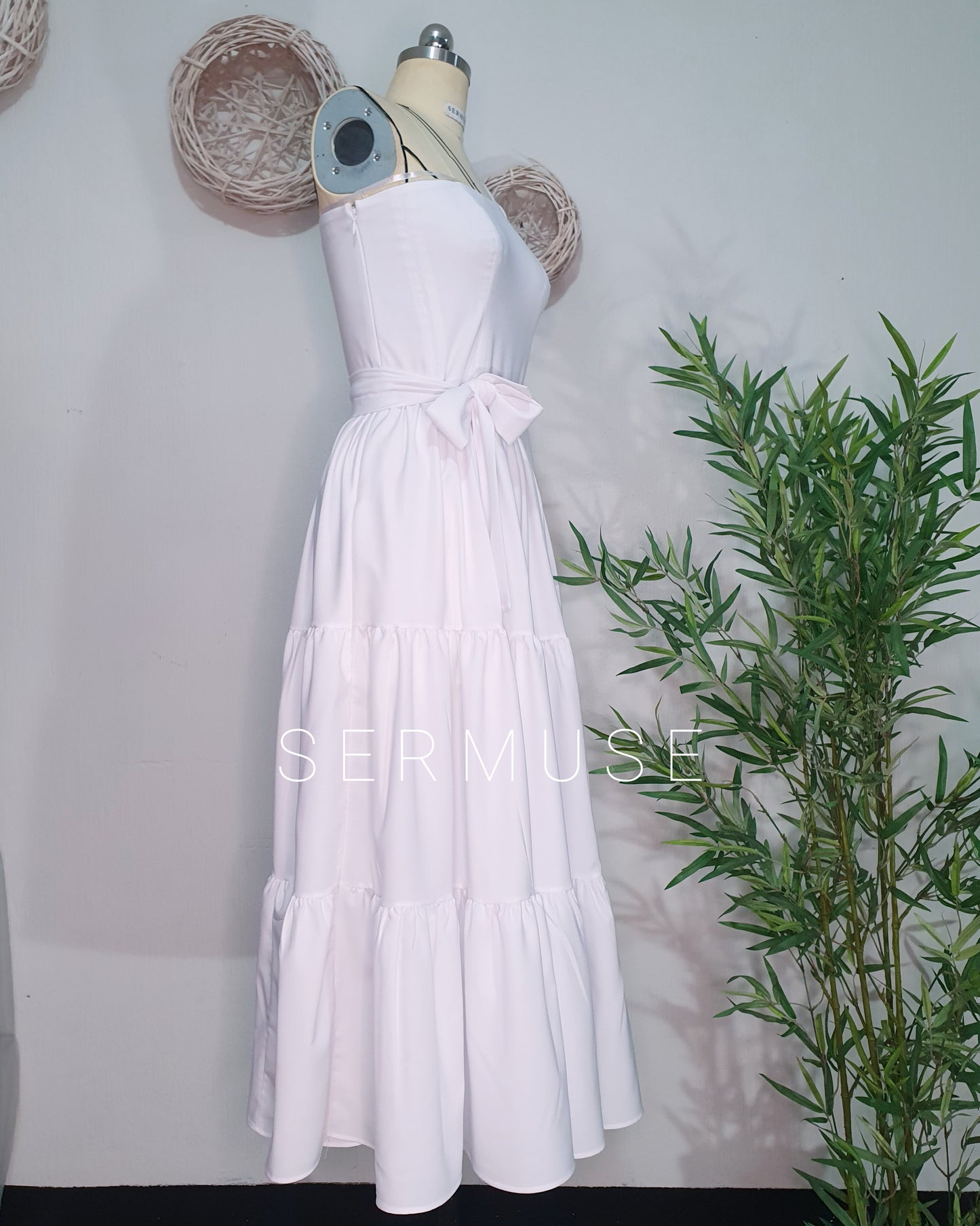 Vestido Midi Paulina. BLANCO